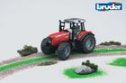 Bruder, Traktor Massey Ferguson 8240