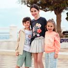 Cienkie jeansy wide z kwiatkami Cool Club