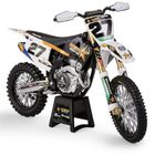 Daffi, DC Rockstar Energy, Husqvarana Factory Racing Team FC450 2022 Rider: Malcolm Stewart No.27, motocykl, model metalowy, 1:12