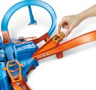 Hot Wheels, Zakręcona tor kraks, zestaw z autem