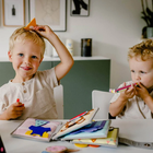 Jolly Designs. Sto lat! Książeczka sensoryczno-manipulacyjna