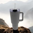 Kamille, stalowy kubek termiczny, termos, 1200 ml, z rączką i słomką