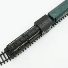 Klasyczna kolejka z torami, światło i dźwięk