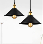 Lampa wisząca Retro, czarna