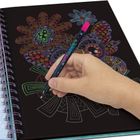 Nebulous Stars, Isadora, kolorowanki z czarnymi kartkami i pisakami