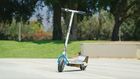 Razor, hulajnoga elektryczna, E300, 8,5", 24 km/h, niebieska