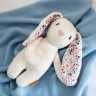 Whisbear, Felcia, Królik, szumiąca maskotka, ecru