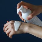 Alphanova Sante, mleczko przeciw rozstępom, buteleczka z pompką, 400 ml