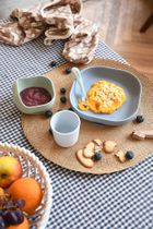 Beaba, Pebble, komplet naczyń z silikonu z przyssawką