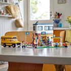 LEGO City, Dzień w szkole, 60329