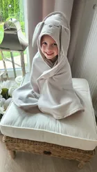 MimiNu, Króliczek, okrycie kąpielowe z haftem i uszami, termofrotte, beż, 100-100 cm