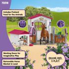 Schleich, Horse Club, Boks dla koni z budą dla psa, zestaw, 72218
