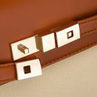 Torebka listonoszka, ecru, skóra ekologiczna, Peterson