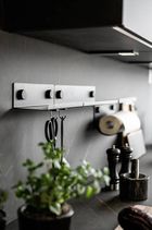 Wenko, uchwyt na ręcznik kuchenny z półką, Jet