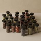 Aromelio, Palette, bambusowy organizer na przyprawy z montażem do ściany, 30 słoiczków, 4,5-9 cm