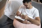 Motherhood, Premium, poduszka do karmienia, szara