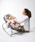 Tiny Love, wielofunkcyjny leżaczek bujaczek łóżeczko 3w1, szary