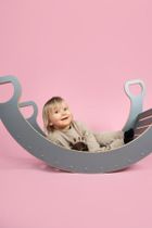 tupti.wood, duży bujak montessori, szary