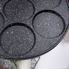 Vilde, patelnia do jajek, granitowa, 7 otworów, Black&Wood, 26 cm