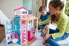 Barbie, dwupoziomowy domek Barbie, zestaw z lalką i akcesoriami