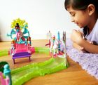 Barbie, On the Go, Wesołe miasteczko, zestaw z kucykiem i lalką