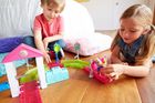 Barbie, On the Go, Wyścig kucyków, zestaw z kucykiem i lalką