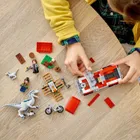 LEGO Jurassic World, Schwytanie welociraptorów Blue i Bety, 76946