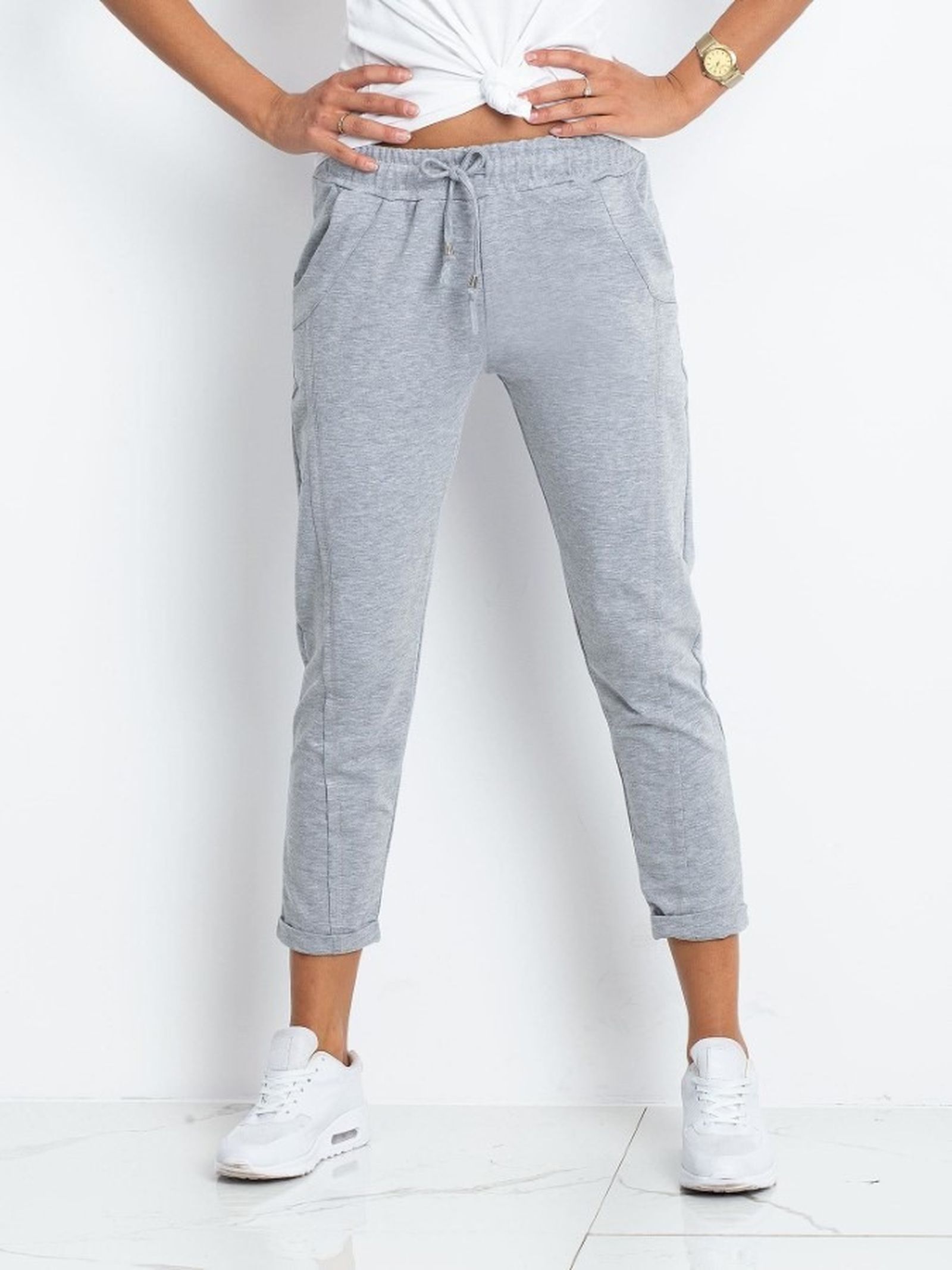 Szare damskie spodnie dresowe BASIC TRECGIRL PANTS 121 T GREY