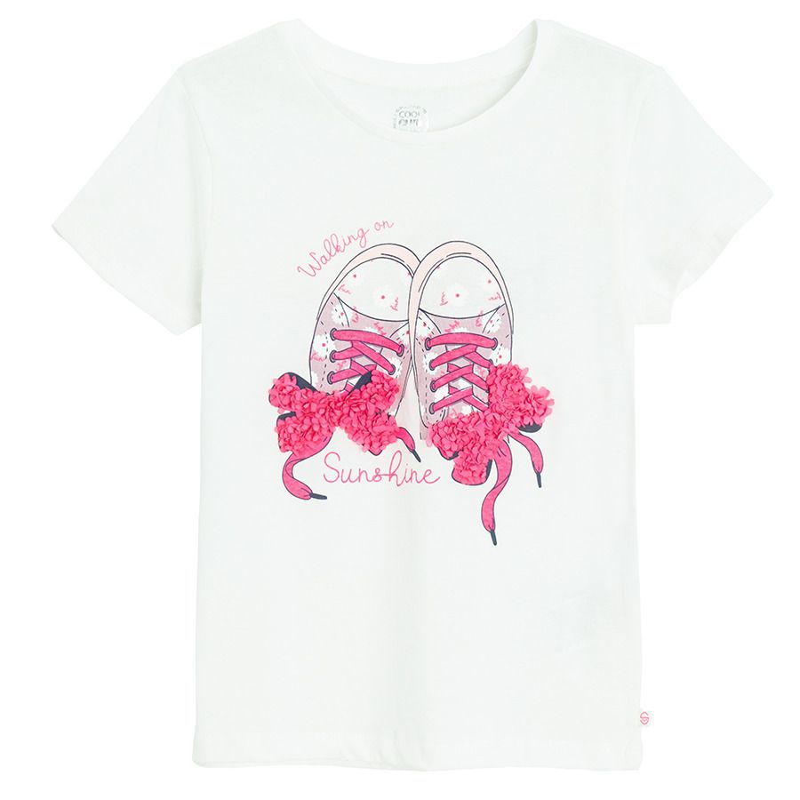 T-shirty