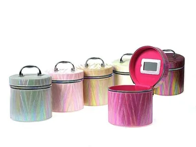 Adar, kuferek z lusterkiem na zamek, rozmiar M, 17-17-16 cm, 1 szt.