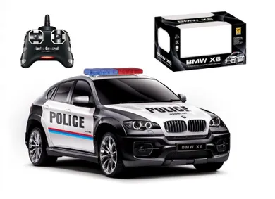 Artyk, BMW X6, Policja, radiowóz, pojazd zdalnie sterowany