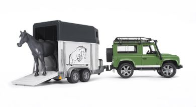 Bruder, Land Rover z przyczepą dla konia i figurką konia