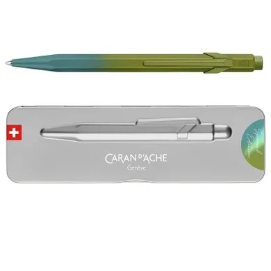 Caran d’Ache, Claim Your Style, długopis w pudełku, arctic green