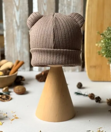 Czapka dziecięca, sweterkowa, brązowa, Iltom