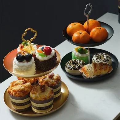 Dwupoziomowa patera, czarna