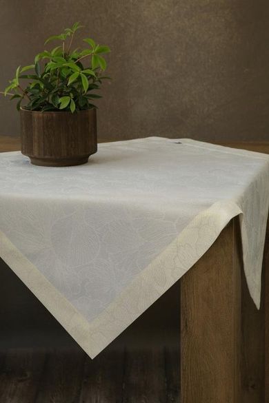 Eurofirany, obrus Lilian, 85-85 cm, kremowy