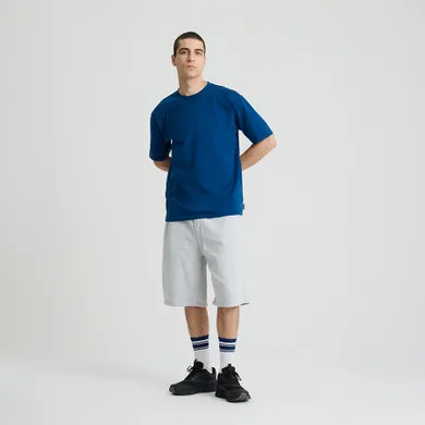 Granatowa koszulka basic o kroju relaxed NOWEAR