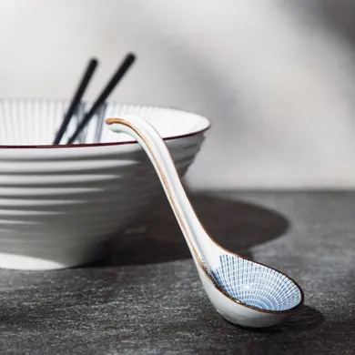 Homla, Salado, łyżka do ramenu, w paski z brązowym rantem, 16,5 cm