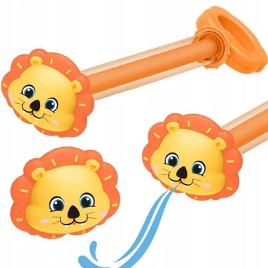 Maksik, pistolet na wodę, lew