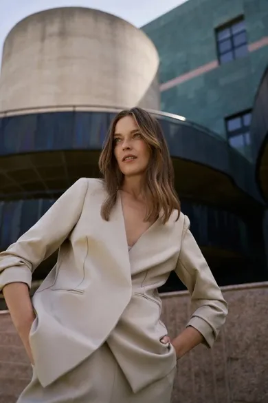 Marynarka damska, beżowa, Moodo