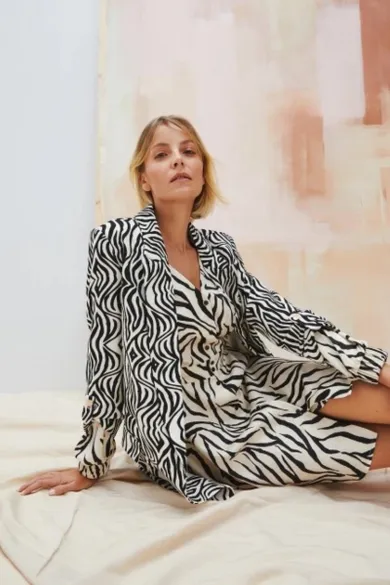 Marynarka damska, beżowa, Moodo