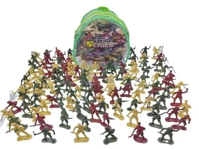 Merkpol, żołnierzyki, zestaw figurek z akcesoriami w plecaku