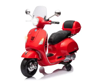 Milly Mally, Vespa GTS Super, pojazd na akumulator, czerwony