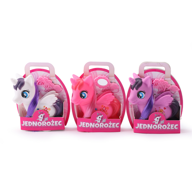 Natalia, jednorożec z akcesoriami do czesania