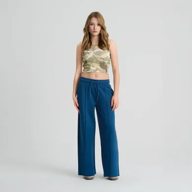 Niebieskie spodnie dresowe wide leg NOWEAR