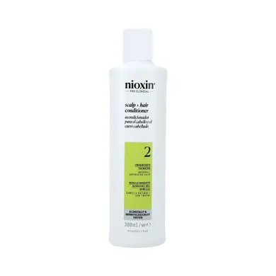 Nioxin, Pro Clinical 2, wzmacniająca odżywka do włosów naturalnych i z widocznym przerzedzeniem, 300 ml