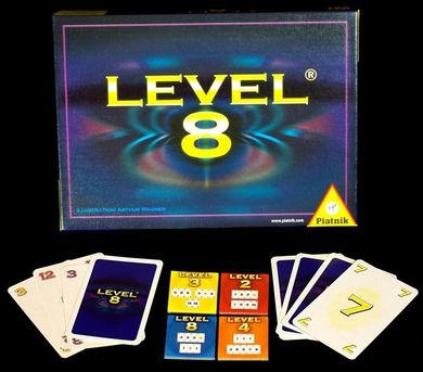 Piatnik, Level 8, gra karciana