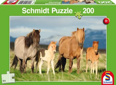 Schmidt, Konie - rodzinne zdjęcie, puzzle, 200 elementów