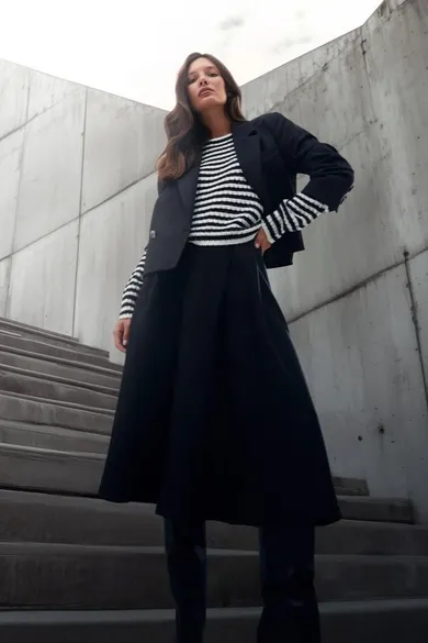 Spódnica damska, czarna, Moodo