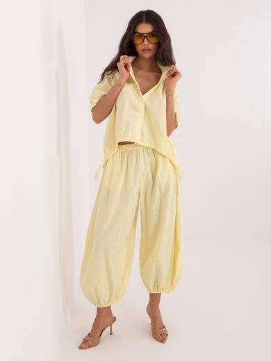 Spodnie materiałowe damskie, żółte, Italy Moda
